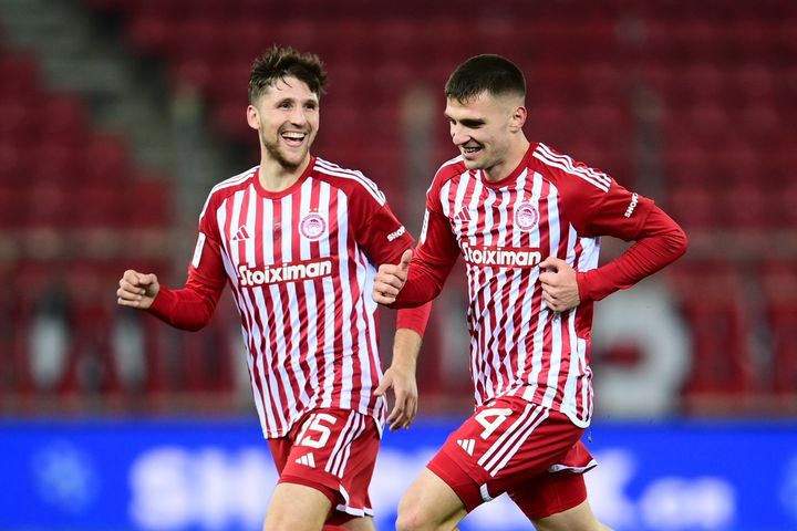 Ολυμπιακός – ΠΑΣ Γιάννινα 3-1: Ντόη και Ναβάρο έλυσαν τα δεσμά και ο Γιόβετιτς “κλείδωσε” την 3η σερί νίκη στο πρωτάθλημα
