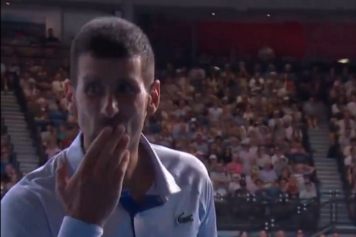 Τζόκοβιτς: Τα φιλιά στον Κύργιο την ώρα του tie break και η ευχή να επιστρέψει σύντομα στα κορτ ο Αυστραλός