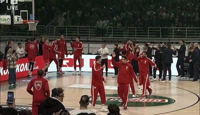 Η παρουσίαση των παικτών του Ολυμπιακού στο ΟΑΚΑ