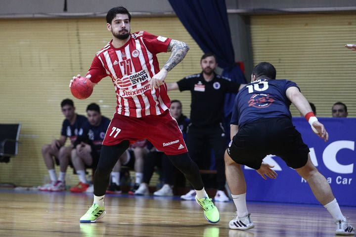Handball Premier: Το απόλυτο ο Ολυμπιακός, επιστροφή στις νίκες η ΑΕΚ, ο ΠΑΟΚ υπέταξε την Πυλαία