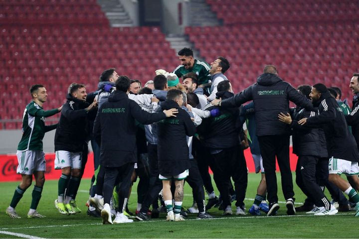 Παναθηναϊκός: Το πράσινο “πάρτι” στον αγωνιστικό χώρο μετά την πρόκριση