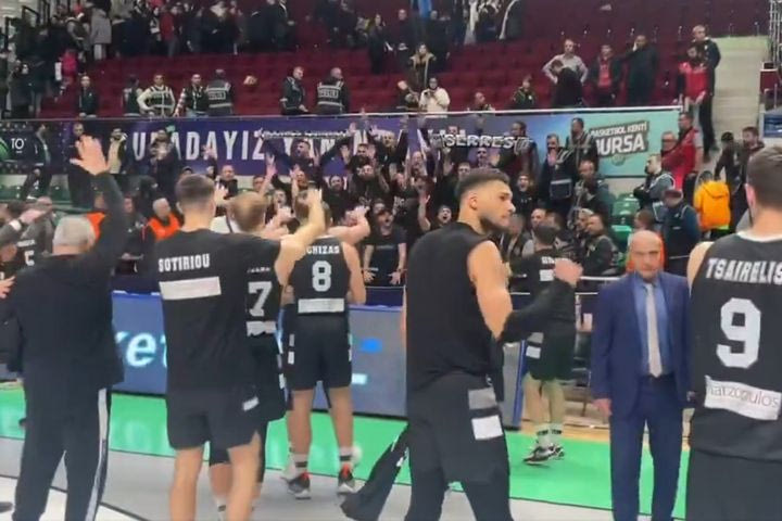 Το πάρτι του ΠΑΟΚ στην Προύσα και το μήνυμα της ΚΑΕ εν όψει του τρίτου αγώνα της σειράς με την Τόφας