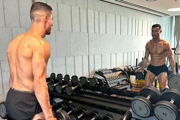 Ρονάλντο: Έπεσε το Instagram με το καλλίγραμμο κορμί του Πορτογάλου