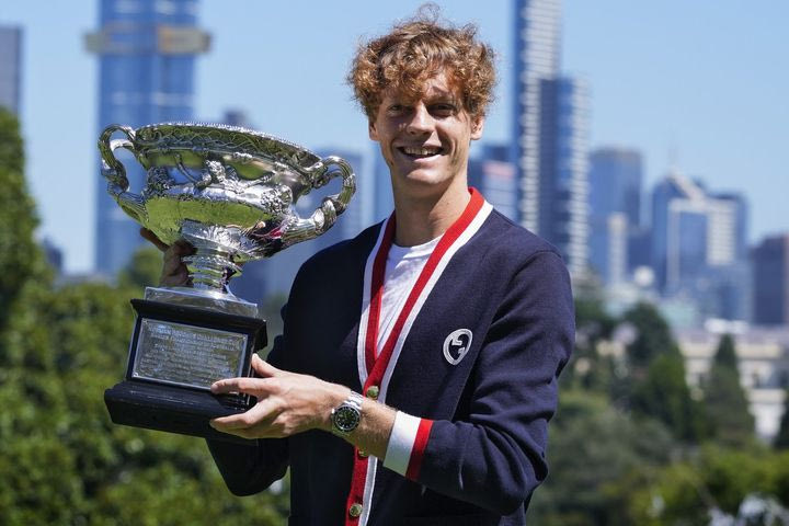 Σίνερ: “Εμπνέομαι από τον Φέντερερ, δεν πιστεύω ότι θα ισοφαρίσω τους 10 τίτλους του Τζόκοβιτς στο Australian”