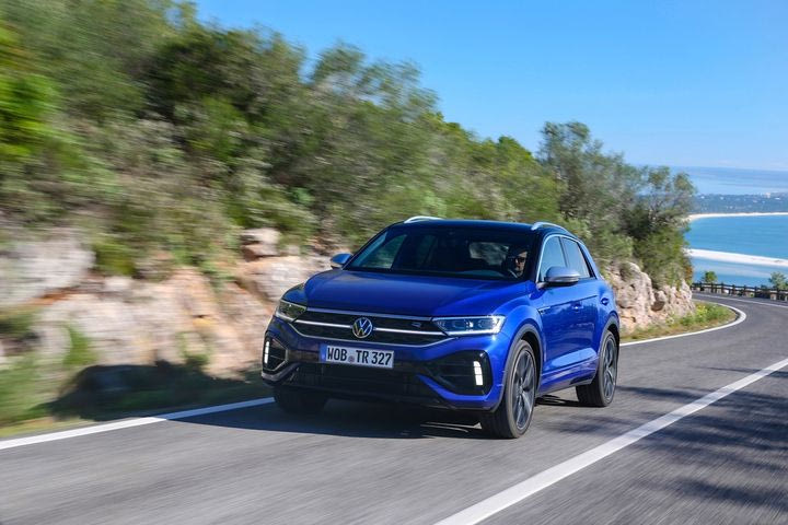 Διαστημικό νούμερο πωλήσεων από τη VW το 2023 με το SUV T-Roc να ξεχωρίζει στην Ευρώπη