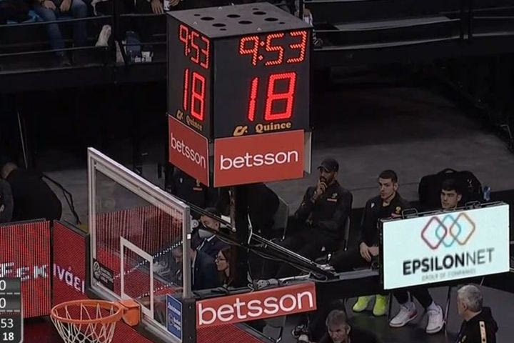 Πρόβλημα με τα χρονόμετρα στα πρώτα δευτερόλεπτα του ΑΕΚ – Άρης