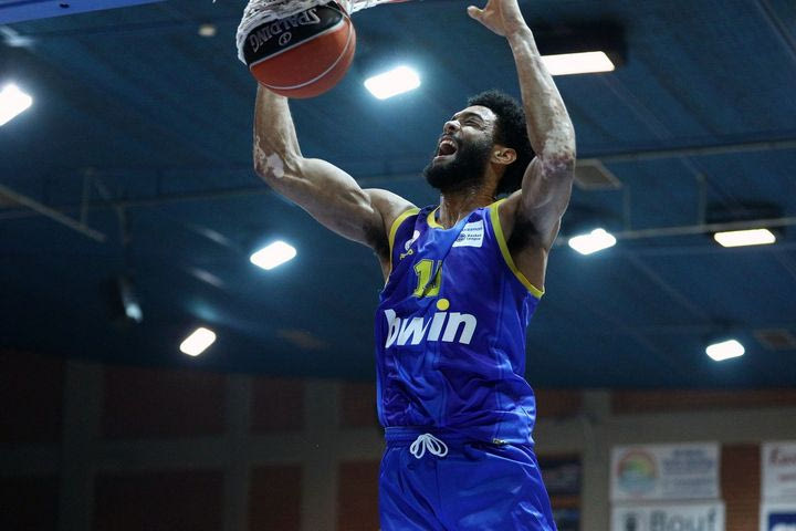 Λαύριο – Περιστέρι bwin 64-86: Άλλη κλάση, άλλο βάθος