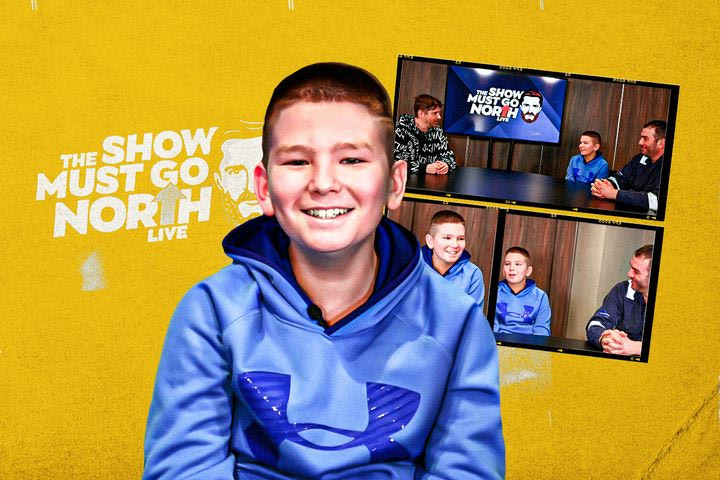 Ο μικρός Βαλάντης του Άρη με τον Παντελή Διαμαντόπουλο στο Show Must Go North