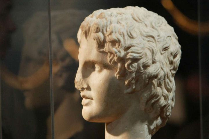 Ο Μέγας Αλέξανδρος με τον Ηφαιστίωνα κι άλλα 5 γκέι ζευγάρια στην Αρχαία Ελλάδα