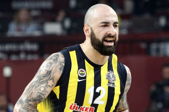 Άντιτς: “Ο Ομπράντοβιτς είναι ο κολλητός σου για 22 ώρες και τις άλλες 2 σου ρουφάει την ψυχή”