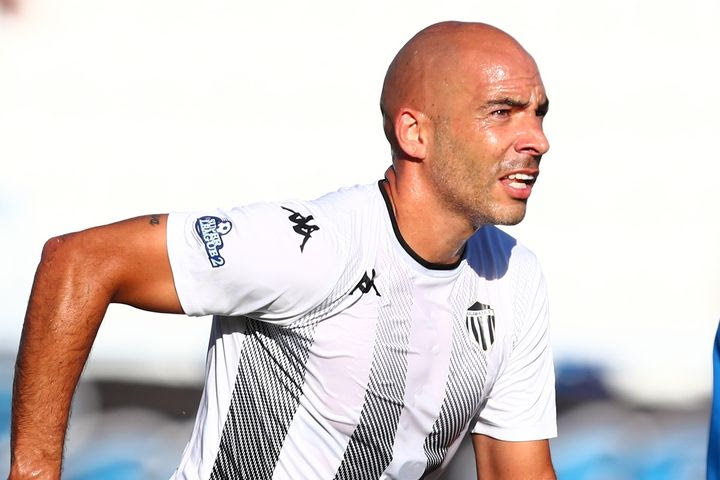 Καλαμάτα – Ολυμπιακός Β’ 1-0: Ο Μπαράλες έθεσε εκτός playoffs τους ερυθρόλευκους