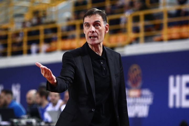 Η τεχνική ποινή στον Γιώργο Μπαρτζώκα για διαμαρτυρία