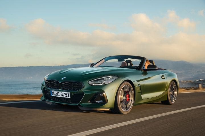 Η πιο επιθυμητή BMW Z4 είναι η Pure Impulse με τους 340 ίππους και το χειροκίνητο κιβώτιο