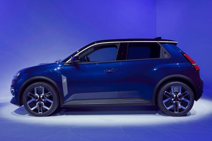 Αυτά είναι τα στοιχεία του νέου Renault 5 που θα μας κάνουν να το ερωτευτούμε ξανά