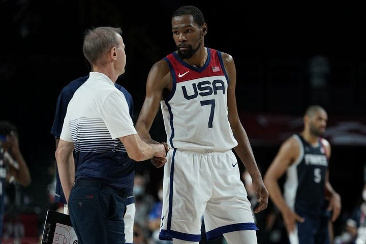 NBA, ο Ντουράντ δήλωσε ότι θα αγωνιστεί στους Ολυμπιακούς Αγώνες στο Παρίσι: “Θέλω να ρίξουμε 40αρες και 50αρες στους αντιπάλους μας”
