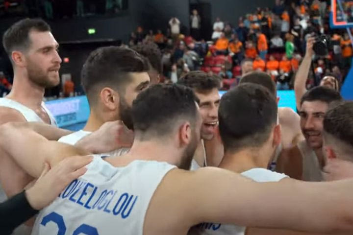 Εθνική Ελλάδας: Ο παλμός της εξέδρας, οι αντιδράσεις του πάγκου και τα παραλειπόμενα της νίκης στην Ολλανδία