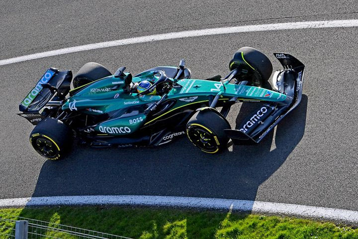H Aston Martin λέει ότι η Red Bull “δεν είναι ανίκητη”, τι πιστεύει ο Αλόνσο