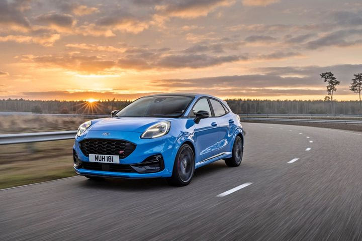 Τώρα παίρνεις τα δημοφιλέστερα μοντέλα της Ford πανεύκολα και με όφελος που ξεπερνά τα 2.000 ευρώ