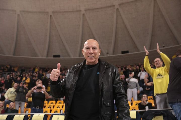 Σείστηκε το Αλεξάνδρειο κατά την άφιξη του Νίκου Γκάλη για το Άρης – Τρέντο