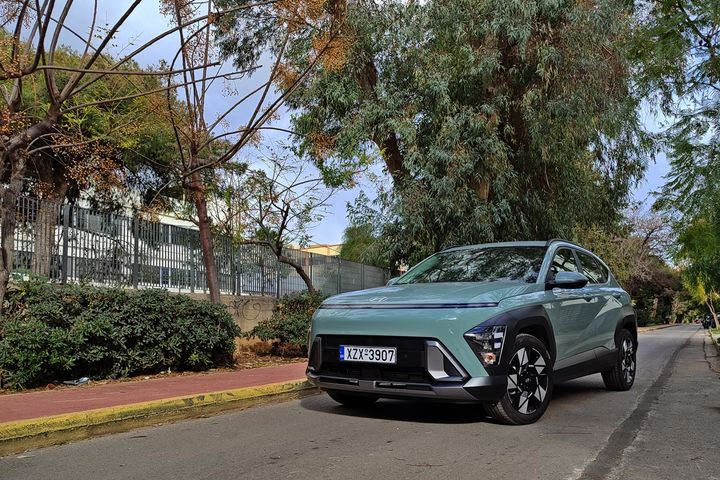 Δοκιμή του τελείως νέου SUV Hyundai Kona με τον mild hybrid κινητήρα του 1,0 λίτρου και τους 120 ίππους