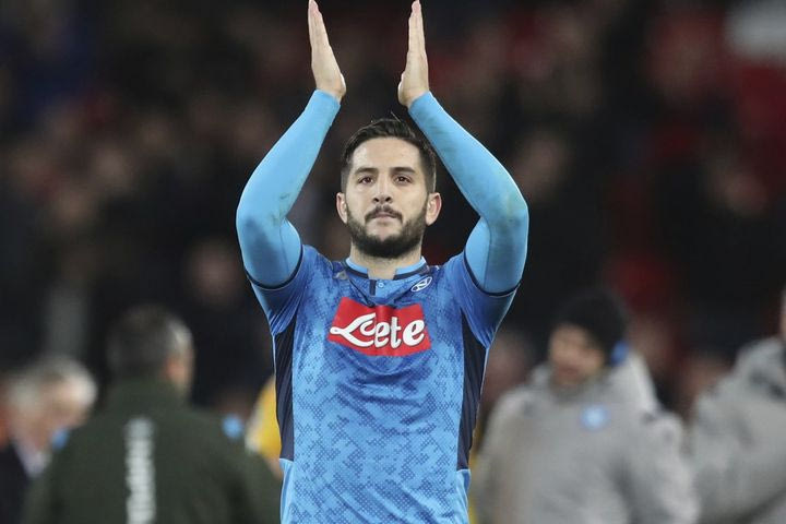 Νάπολι: Στο εδώλιο οι παρτενοπέι για ψευδή οικονομικά στοιχεία στις μεταγραφές των Μανωλά, Καρνέζη και Όσιμεν