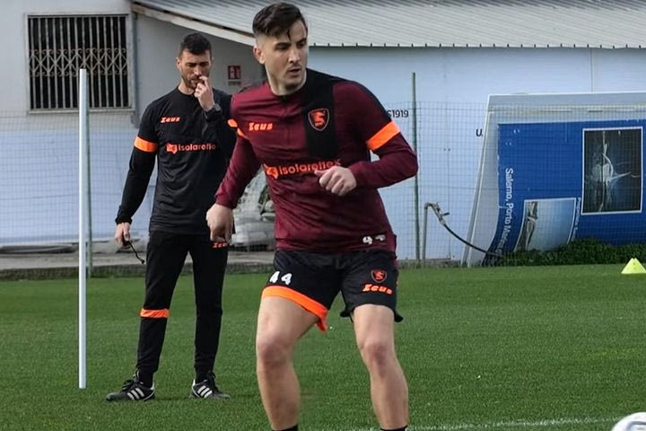 Μανωλάς: Έτοιμος για το ντεμπούτο του με την Σαλερνιτάνα, κόντρα στην Μόντσα