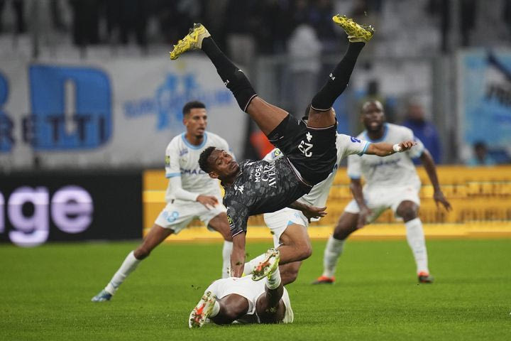 Μαρσέιγ – Μετς 1-1: Οι Μασσαλοί πήραν βαθμό με δέκα παίκτες αλλά έμειναν πίσω
