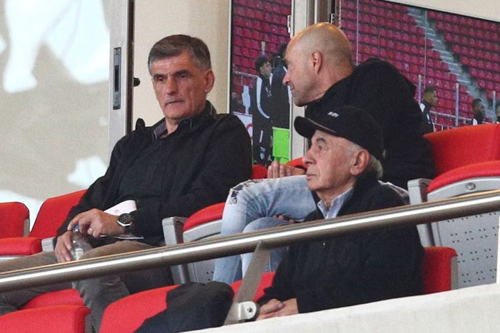 Ολυμπιακός – ΟΦΗ: Στο Γεώργιος Καραϊσκάκης ο Μεντιλίμπαρ για να δει το ματς