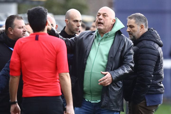 Βόλος: Ο Μπέος κλήθηκε σε απολογία για την αποβολή του στο ματς με την Κηφισιά