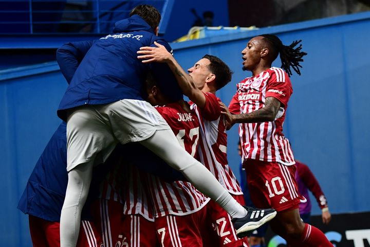 Stoiximan Super League: Η βαθμολογία μετά τη νίκη του Ολυμπιακού στο Αγρίνιο