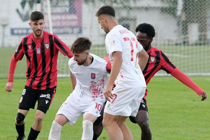 Super League 2: Πρόστιμο από την ΔΕΑΒ σε Διαγόρα και Παναχαϊκή για τα επεισόδια στη μεταξύ τους αναμέτρηση