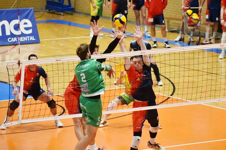 League Cup βόλεϊ: Στον τελικό Παναθηναϊκός και ΠΑΟΚ, πέρασαν εύκολα τα εμπόδια του Πήγασου και της Κηφισιάς