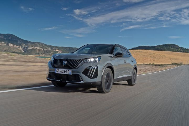 Πρωτιά στις κατηγορίες B & C SUV για την Peugeot και το 2024 ξεκίνησε πολύ δυναμικά
