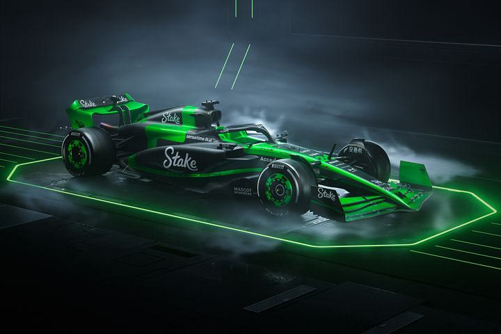 Πρεμιέρα για την καταπράσινη νέα Sauber C44