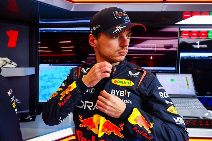 Φερστάπεν: “Δεν μπορείς να με αγνοήσεις, καταλαβαίνω ότι με ήθελε η Mercedes”