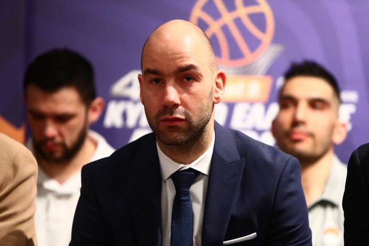 Σπανούλης: “Ξέρουμε ότι δεν είμαστε στο επίπεδο Ολυμπιακού, Παναθηναϊκού, αλλά θα διεκδικήσουμε τις πιθανότητές μας”