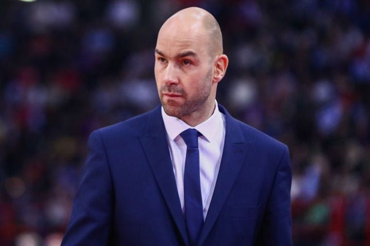 Βλέπε τον Σπανούλη να μαθαίνεις…