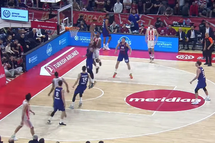 EuroLeague: Ο θεαματικός Λεσόρ και το άλει-ουπ κάρφωμα του Μπολομπόι δεσπόζουν στο Top-10 της 25ης αγωνιστικής