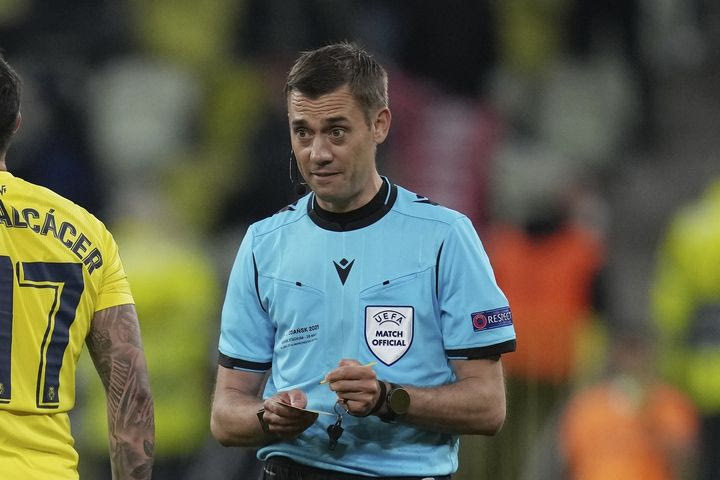 Europa League: Αυτοί είναι οι διαιτητές των αγώνων του Ολυμπιακού και του ΠΑΟΚ