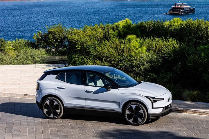 Δες από κοντά και κανόνισε test drive του νέου SUV EX30 στις εκθέσεις της Volvo