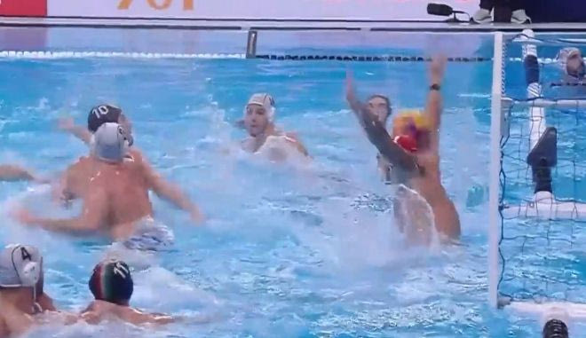 Η εκπληκτική επέμβαση του Ζερδεβά στο τέλος του τρίτου οκταλέπτου