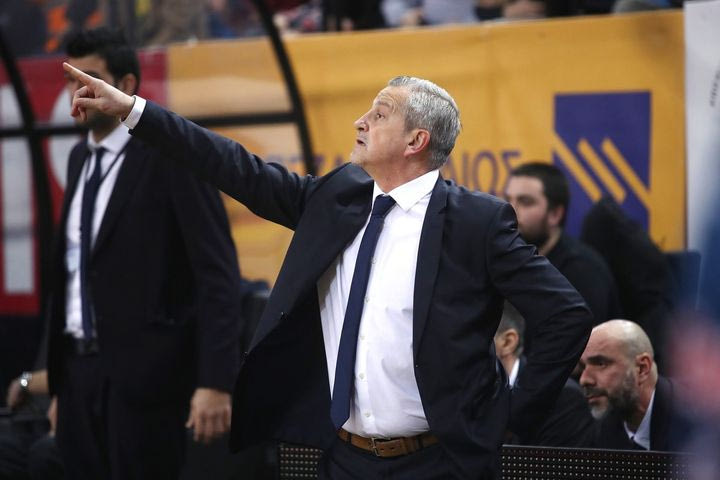 Ζούρος: “Συγχαρητήρια στον Παναθηναϊκό για τη νίκη, έχουμε ελλείψεις αλλά θα παλέψουμε μέχρι το τέλος”