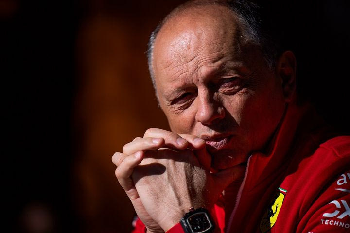 Βασέρ: “Η Ferrari μπορεί να πιέζει τη Red Bull σε λάθη, στόχος το πρωτάθλημα κατασκευαστών”