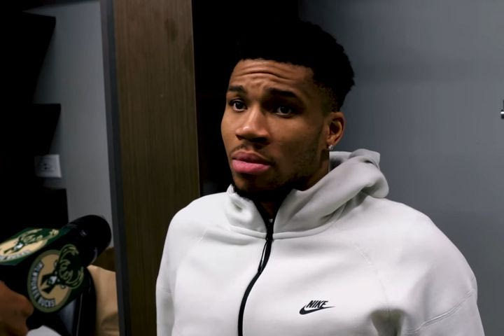 NBA, Γιάννης Αντετοκούνμπο: “Ο Μπέβερλι είναι έξυπνος και ξέρει το παιχνίδι, μπορεί να προσφέρει και στην επίθεση”