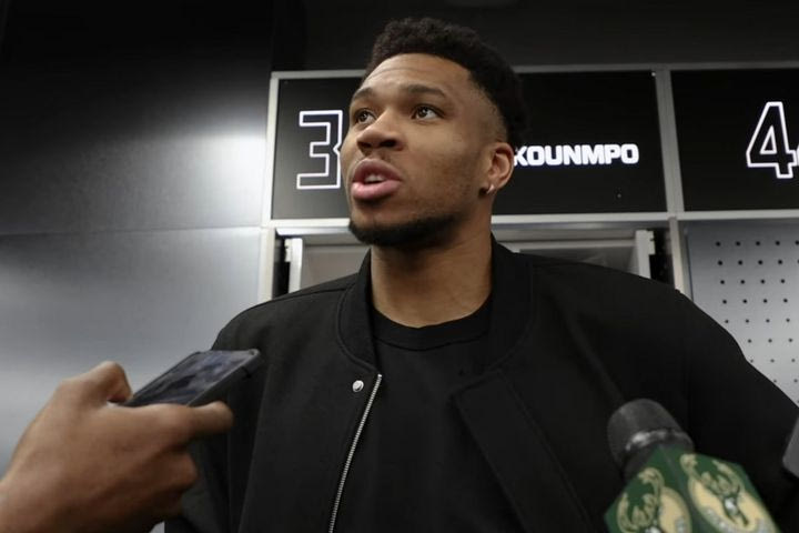 NBA, Γιάννης Αντετοκούνμπο: “Ο Κόμπι μου είχε πει ότι το μεγαλύτερο πλεονέκτημα και μειονέκτημά του ήταν ότι είναι μ@λ@κ@ς”