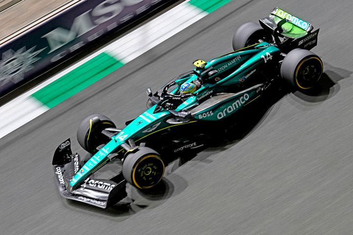 Formula 1: “Ιπτάμενος” Αλόνσο στην κορυφή της πρώτης μέρας στη Τζέντα