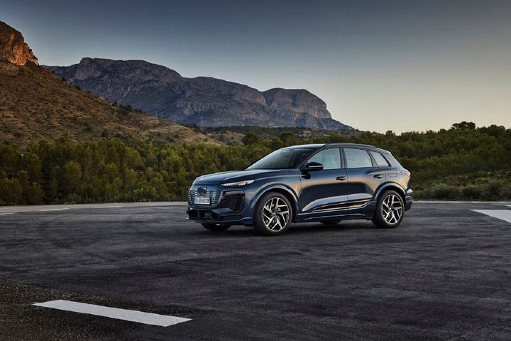 Αυτό είναι το νέο premium SUV Audi Q6 e-tron και αυτοί είναι λόγοι που το κάνουν ξεχωριστό