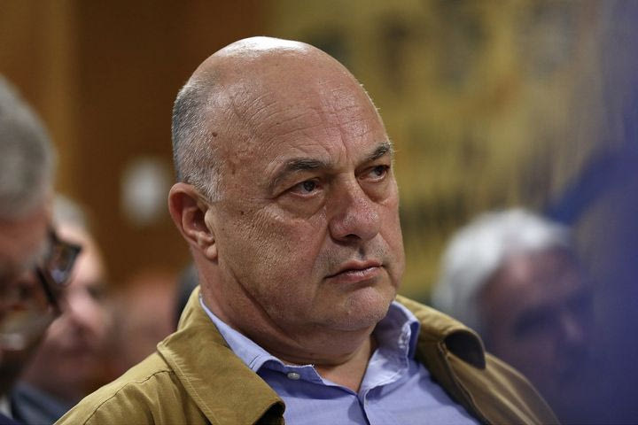 Μπέος για συνέντευξη Αλαφούζου: “Στο σπίτι του κρεμασμένου δεν μιλάνε για σχοινί”