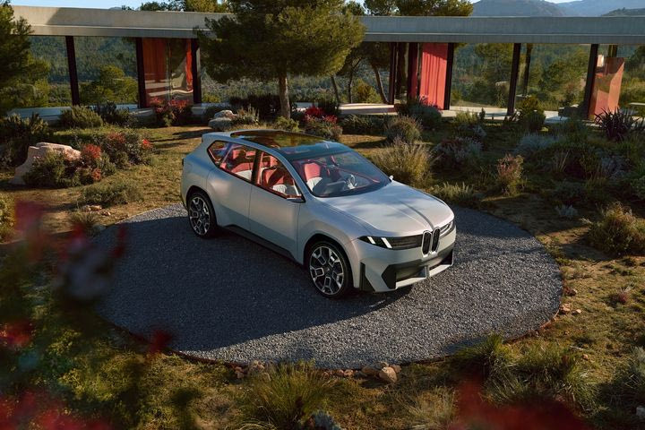 Αυτό είναι το μέλλον των SUV που οραματίζεται η BMW