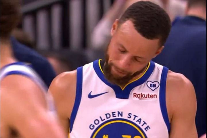 NBA, Γουόριορς: Ο Στεφ Κάρι έβαλε τα κλάματα μετά την αποβολή του Ντρέιμοντ Γκριν